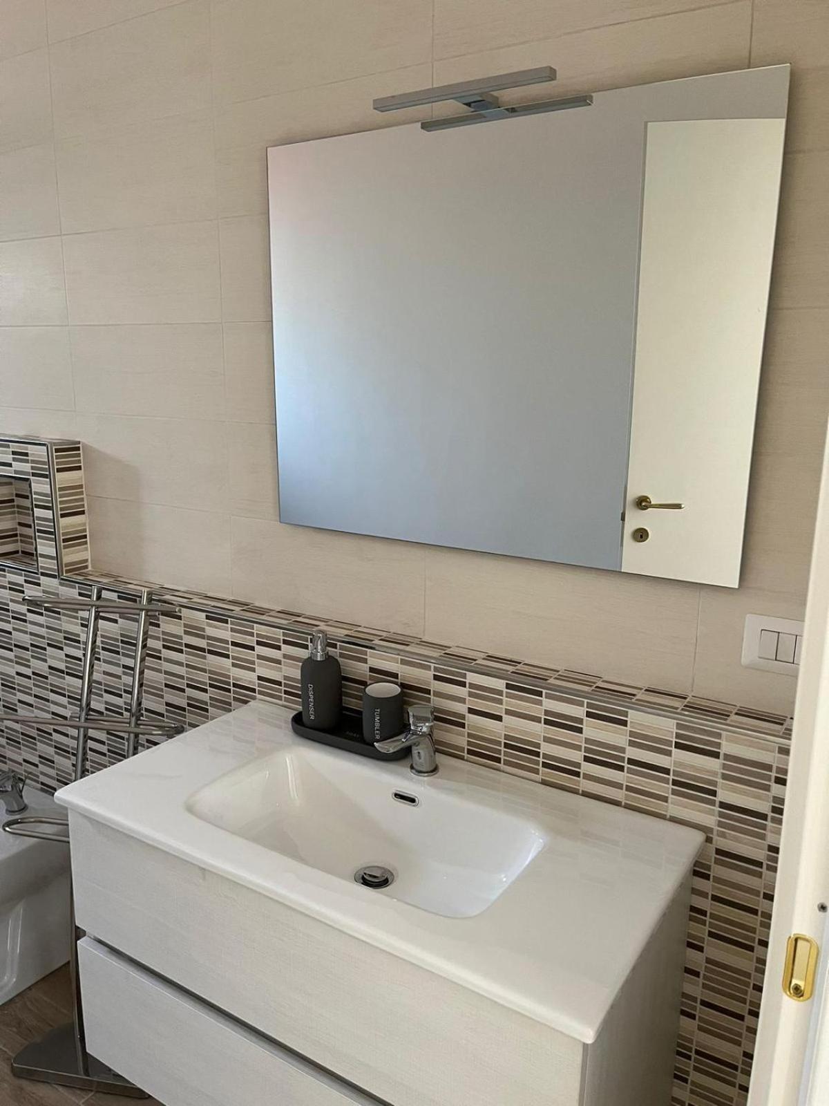 Apartamento Ugaria Torre Annunziata Exterior foto