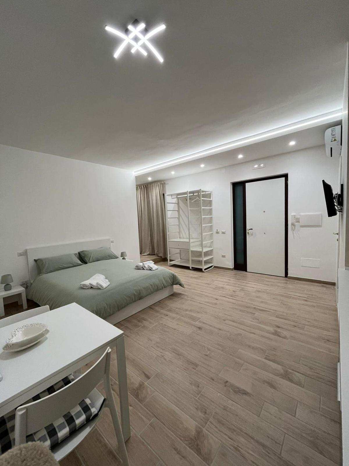 Apartamento Ugaria Torre Annunziata Habitación foto